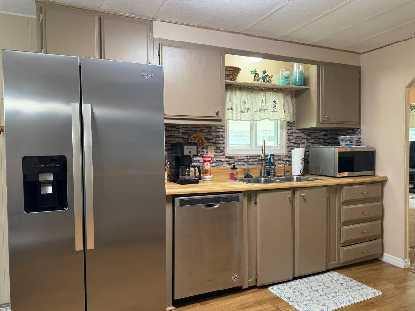 428 Sunset Circle a Ellenton, FL Mobile or Manufactured Home for Sale